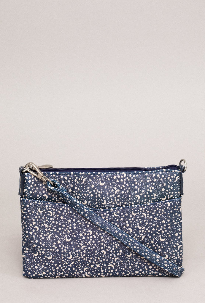 Peta Curve Crossbody