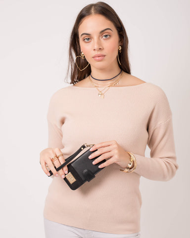 Black Textured Iphone 6, 7 & 8 Purse