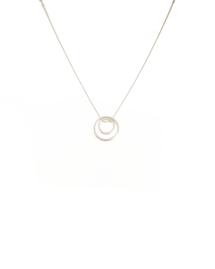 Silver Tone Double Hoop Short Necklace