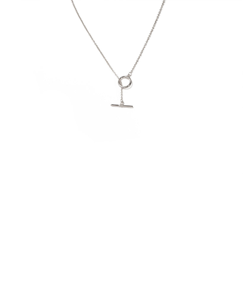 Silver Tone Circle Bar Link Short Necklace