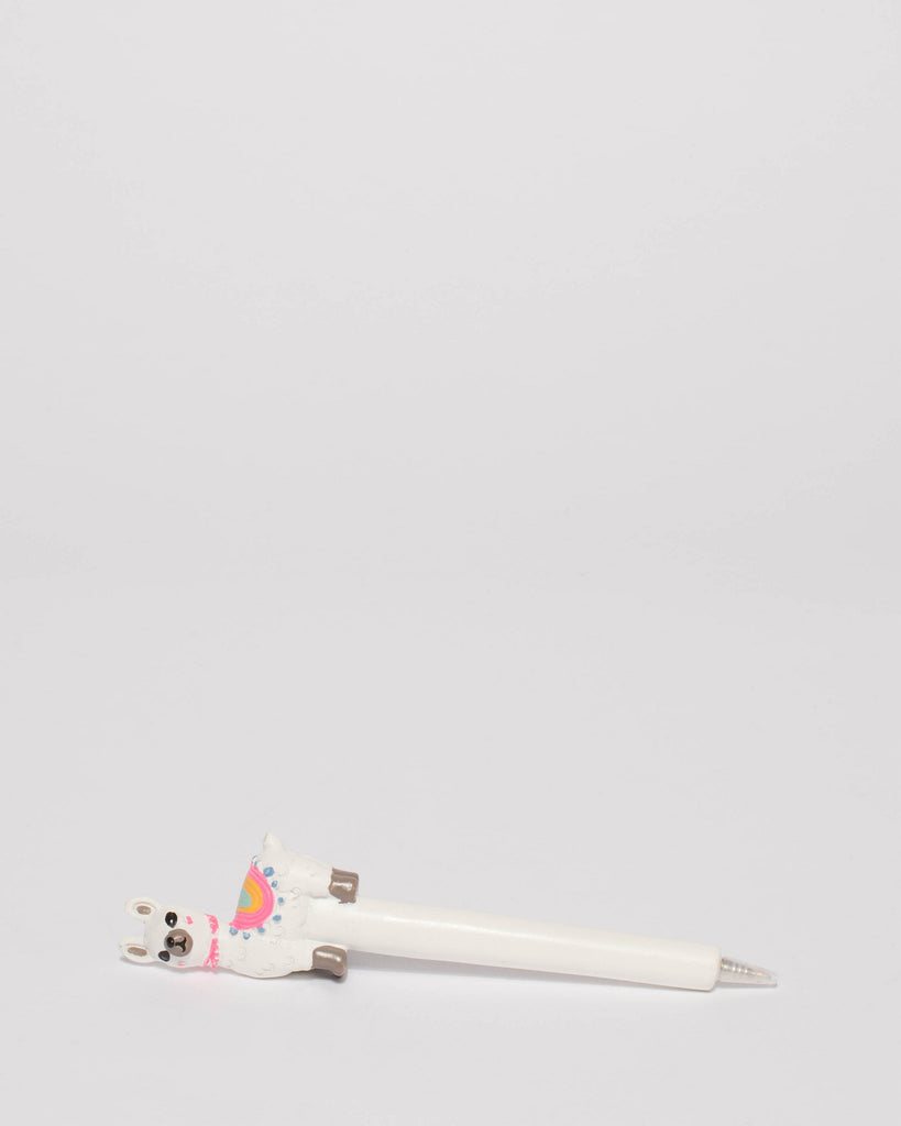 White Realistic Llama Pen